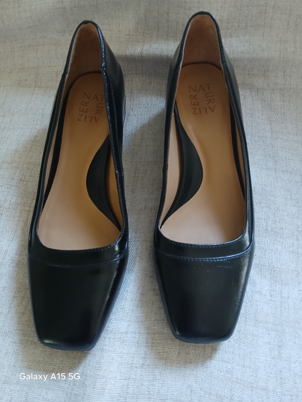 Naturalizer Black Square-Toe Leather Heels